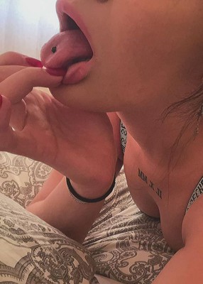 Проститутка Элис